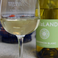 Lay of the Land Sauvignon Blanc 2015